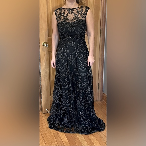 Calvin Klein Dresses & Skirts - NWT Calvin Klein evening gown.  Size 4.  A line gown with illusion neckline.